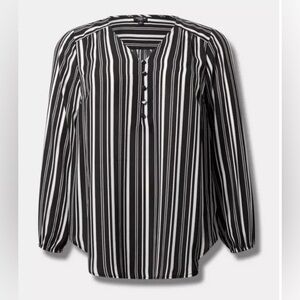 Torrid Harper Pullover Long Sleeve Tunic